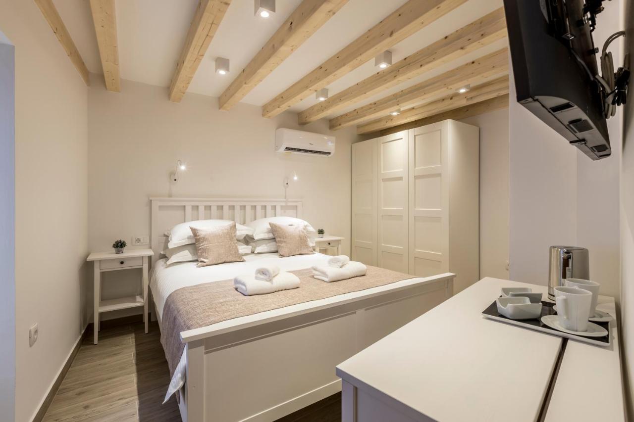 Cosmijeva Luxury Rooms Split Dış mekan fotoğraf